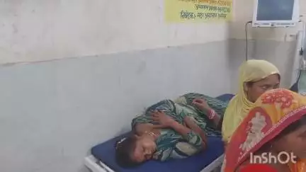 अररिया: बेलवा पूल के समीप एक अनियंत्रित ट्रक ने बाइक सवार को पीछे से मारी टक्कर, हादसे में तीन लोग घायल, इलाज जारी