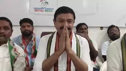నారాయణపేట్: ప్రభుత్వ ఆసుపత్రి తరలింపు విషయంలో రాజకీయాలు మానుకోవాలి: మాజీ డిసిసి అధ్యక్షులు కే.శివ కుమార్ రెడ్డి
