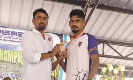 ಹಳಿಯಾಳ: ಅಂತರಾಷ್ಟ್ರೀಯ ಮಟ್ಟದ ಕ್ರೀಡಾಕೂಟಕ್ಕೆ ತತ್ವಣಗಿಯ ರಾಘವೇಂದ್ರ ಚಂದ್ರಕಾಂತ ಹುಲಕೋಪ್ಕರ್ ಆಯ್ಕೆ