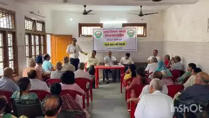 मंडी: महापौर की अध्यक्षता में मंडी में आयोजित वार्ड सभा में प्रधानमंत्री आवास योजना और स्थानीय समस्याओं पर हुई चर्चा