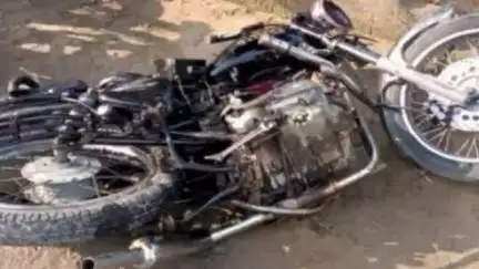 सिहावल: सीधी जिले के हटवा के पास बाइक चालक अनियंत्रित होकर गिरा, गंभीर रूप से घायल, अस्पताल में उपचार जारी