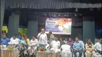 কাটোয়া ১: কাটোয়ার সংহতি মঞ্চে জেলা পর্যায়ের ২১শে জুলাই এর প্রস্তুতি বৈঠকে রাজ্যের ২ মন্ত্রী,সাংসদ সহ এক ঝাক তৃণমূল নেতৃত্ব