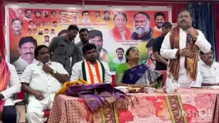 వికారాబాద్: స్థానిక సంస్థల ఎన్నికల్లో కాంగ్రెస్ అభ్యర్థుల విజయానికి ఐక్యమత్యంగా కృషి: కందిలో డిసిసి అధ్యక్షులు రామ్మోహన్ రెడ్డి