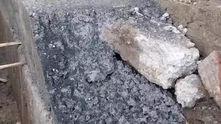 जबलपुर: बिना लोहा डाले बन गई नाली भ्रष्टाचार की भेंट चढ़ा विकास, स्थानीय नागरिक सहित पार्षद भी हैरान #jansamsaya
