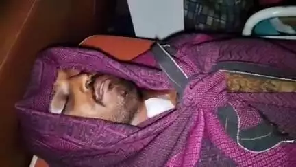 వేపరాల వద్ద జరిగిన రోడ్డు ప్రమాదంలో తీవ్రంగా గాయపడిన విద్యుత్ ఉద్యోగి నగరంలోని ప్రైవేట్‌ ఆసుపత్రిలో చికిత్స పొందుతూ మృతి
