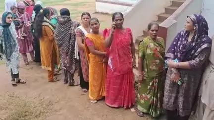 માલપુર: માલપુર તાલુકામાં ગ્રામ પંચાયત ની ચુંટણી માં કુલ 74.14 ટકા મતદાન નોધાયું.