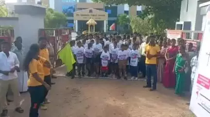 பட்டுக்கோட்டை: மோகூரில் ஏழு கிலோமீட்டர் தூரம் ஓடியவர்களுக்கு சான்றிதழ்கள் வழங்கப்பட்டன