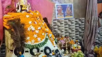 धनौरा: एकादशी पर गजरौला के लक्ष्मी नगर स्थित श्री खाटू श्याम मंदिर में भजन कीर्तन का आयोजन