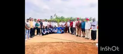 बेमेतरा: बेमेतरा में सहयोग संस्था के तत्वावधान में सीख समाज द्वारा आयोजित वृक्षारोपण कार्यक्रम में नगरपालिका अध्यक्ष शामिल हुए