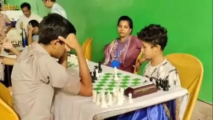 जांजगीर: जांजगीर में जिला स्तरीय चेस सलेक्शन टूनामेंट का आयोजन किया गया, जांजगीर चांपा विधायक भी हुए शामिल