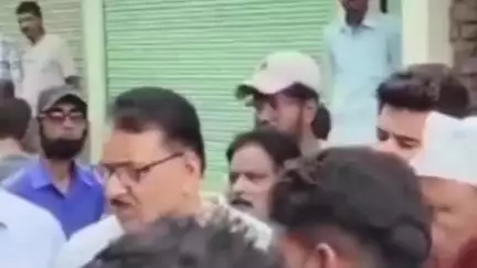 हुज़ूर: रीवा: घोघर में 3 मटन दुकानें सील, हाईकोर्ट के स्टे के बाद भी नगर निगम की कार्रवाई