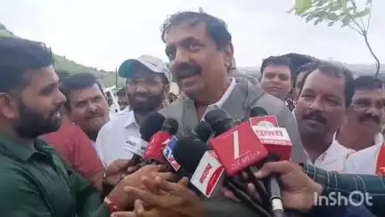 दिंडोरी: अहिल्यादेवी यांच्या पदस्पर्शाने बारा ज्योतिर्लिंगाची पावन झालेली वास्तू आहे जयंत पाटील यांची नाशिक येथे प्रसिद्धी माध्यम