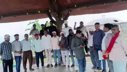 आनंदपुरी: मानगढ़ धाम पर भील प्रदेश महारैली एवं सांस्कृतिक एकता महासम्मेलन को लेकर सम्पन्न हुई बैठक