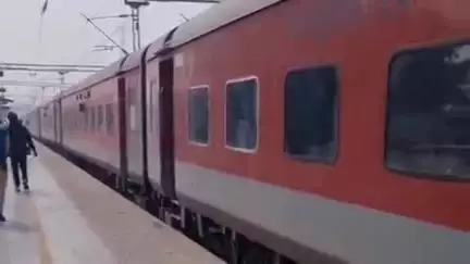 पानीपत: एनएफएल अंडरपास के पास ट्रेन से कूदकर युवक ने की आत्महत्या, शिनाख्त नहीं