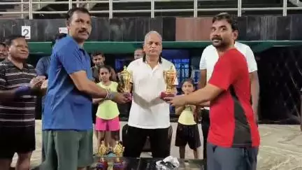 యానాం షటిల్ టోర్నమెంట్ పోటీల్లో విజేతలకు బహుమతులు ప్రదానం చేసిన పుదుచ్చేరి ప్రభుత్వ ఢిల్లీ ప్రత్యేక ప్రతినిధి మల్లాడి