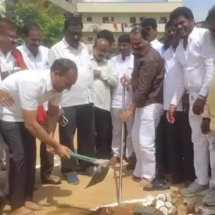 ఇబ్రహీంపట్నం: కాంగ్రెస్ సంక్షేమం అభివృద్దే ధ్యేయంగా ముందుకు వెళుతుంది: ఎమ్మెల్యే వీర్లపల్లి శంకర్