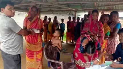 বিনপুর ২: দীঘায় জগন্নাথ মন্দিরের প্রসাদ বিতরণ হাড়দা,কাঁকো, শিলদা ও ভুলাভেদাতে‌