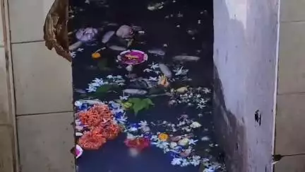 ବଡଚଣା: ବିଂଝାରପୁର ବ୍ଲକ ବରୁଣେଶ୍ୱର ପୀଠରେ ନବୀନ ପଟନାୟକଙ୍କ ଅସ୍ତ୍ରୋପଚାର ପାଇଁ ବିଜୁ ଜନତା ଦଳ ପକ୍ଷରୁ ଦୀପଦାନ, ରୁଦ୍ରାଭିଷେକ