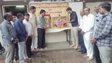 ગઢડા: શહેરમાં રથયાત્રા સમિતિ દ્વારા વિનામૂલ્યે નેત્ર નિદાન કેમ્પનું આયોજન કરવામાં આવ્યું, 285 જેટલા દર્દીઓએ કેમ્પનો લાભ લીધો.