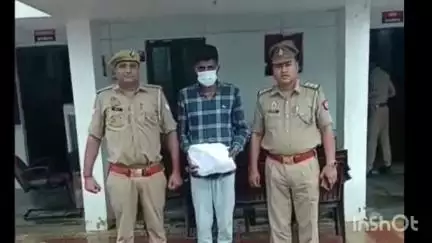 सहारनपुर: कोतवाली नगर पुलिस ने मछली बाजार से एक नशा तस्कर को शराब की तस्करी करते गिरफ्तार किया, 38 फ्रूटी पाउच देशी शराब बरामद