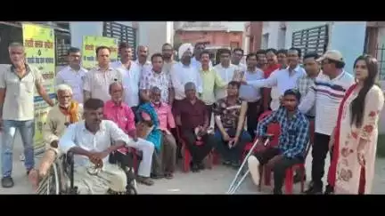 सुपौल: सदर प्रखंड कार्यालय में रोटरी क्लब सुपौल और महावीर सेवा सदन कोलकाता के तत्वावधान में कार्यक्रम