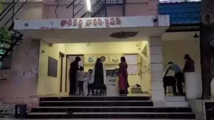 మంగళగిరి: వైసిపి రాష్ట్ర కో ఆర్డినేటర్ సజ్జల రామకృష్ణారెడ్డి పై తాడేపల్లి పోలీస్ స్టేషన్లో ఫిర్యాదు చేసిన అమరావతి దళిత జేఏసీ నేత
