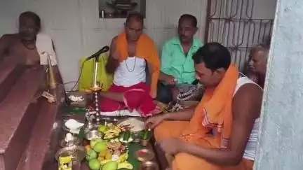गोड्डा: कनभारा नाग मंदिर में वार्षिक पूजा की तैयारी, 22 जून से शुरू होगा धार्मिक अनुष्ठान