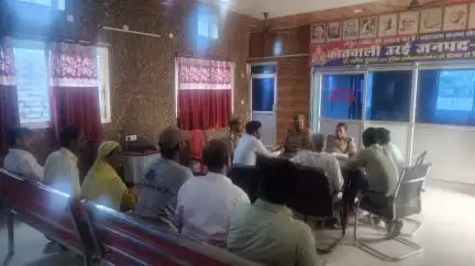 उरई: उरई कोतवाली में सीओ की अध्यक्षता में आगामी त्यौहारों को लेकर हुई बैठक, की गई शांति व्यवस्था बनाए रखने की अपील