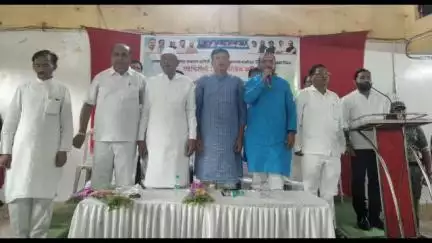 आरमोरी: गडचिरोली जिल्हा काँग्रेसतर्फे आरमोरी विधानसभा क्षेत्राची आढावा बैठक संम्पन्न