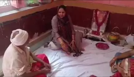 हिण्डौन: कांग्रेसी नेता परसराम राजौरा का निधन, शोक सभा में भरतपुर BJP जिलाध्यक्ष शिवानी दायमा व पूर्व चैयरमैन भगवान सहाय पहुंचे