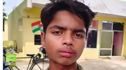 फर्रुखाबाद: फर्रुखाबाद में युवक पर जानलेवा हमला, गर्दन में रस्सी डालकर रेलवे लाइन के पास फेंका गया