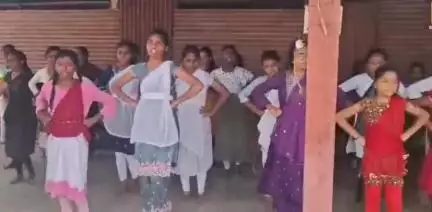 సంగారెడ్డి: ఫసల్వాది శివారులోని శ్రీ జ్యోతిర్వాసు విద్యాపీఠంలో ఉచిత వృత్య సంగీత వాయిద్య శిక్షణ