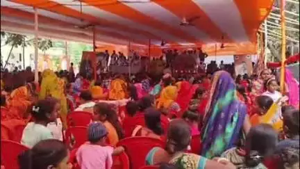 पातेपुर: पातेपुर उच्च विद्यालय परिसर में संत रविदास सम्मेलन का आयोजन, केंद्रीय गृह राज्यमंत्री नित्यानंद राय हुए शामिल