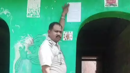 ଛତ୍ରପୁର: ଗଞ୍ଜାମର ୨୮ ଅପରାଧୀଙ୍କ ଘରେ ଲାଗିଲା ଲଟ୍‌କା, ହାଜର ନହେଲେ ବାଜ୍ୟାପ୍ତ ହେବ ସମ୍ପତ୍ତି, ଛତ୍ରପୁର ସ୍ଥିତ ଏସପିଙ୍କ କାର୍ଯ୍ୟାଳୟରୁ ସୂଚନା