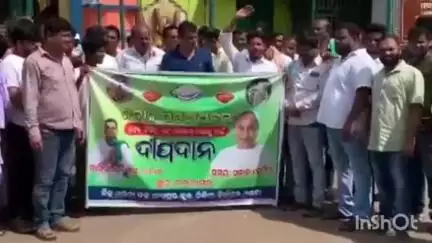 ଜରଡା: ନବୀନ ପଟ୍ଟନାୟକଙ୍କ ଆଶୁ ଆରୋଗ୍ୟ କାମନା କରି ଜରଡ଼ାରେ ଚିକିଟି ବିଜେଡି ପକ୍ଷରୁ ପ୍ରଦୀପ ପ୍ରଜ୍ବଳନ