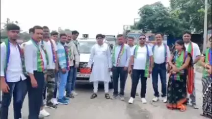 निरसा/चिरकुंडा: आजसू पार्टी के स्थापना दिवस को लेकर निरसा से कार्यकर्ता रांची रवाना