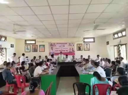 ছিপাঝাৰ: পথৰুঘাটত পথৰুঘাট মণ্ডল বিজেপিৰ কাৰ্যনিৰ্বাহক সভাত উপস্থিত বিধায়ক পৰমানন্দ ৰাজবংশী