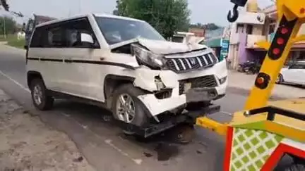 ऊना: बरनोह में बोलेरो गाड़ी और टैंपों के बीच हुई टक्कर, 6 लोग जख्मी; पति-पत्नी और बेटी को पीजीआई किया गया रेफर