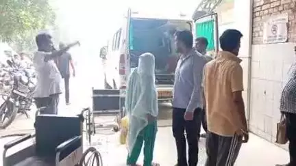 सोनीपत: जिंदल यूनिवर्सिटी सोनीपत के पास ट्रक व बाइक की टक्कर में महिला और किशोर की हुई मौत, बाइक चालक हुआ घायल