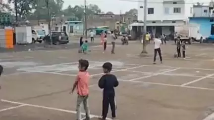 हरदा: शहर में गहराया सब्जी बाजार का विवाद; नई जगह पर नहीं पहुंचे पुराने स्थान से हटे दुकानदार, पार्किंग हेतु जगह खाली कराई गई