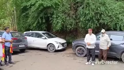 राजगढ़: अखिल भारतीय क्षत्रिय महासंघ के राष्ट्रीय अध्यक्ष महेन्द्र तंवर ने पत्रकार वार्ता में आर्थिक आधार पर की आरक्षण की मांग