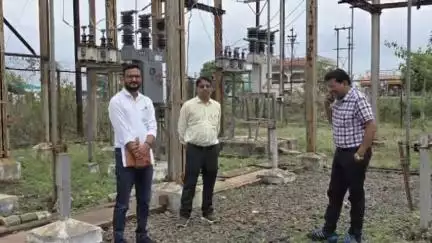 चौरई: अधीक्षण अभियंता ने चौरई संभाग की बिजली समस्याओं के निराकरण के निर्देश दिए