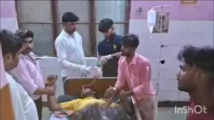 कायमगंज: गांव ज्योरा निवासी 35 वर्षीय युवक ने संदिग्ध अवस्था में जहरीला पदार्थ खाकर आत्महत्या का प्रयास किया, सीएचसी में भर्ती