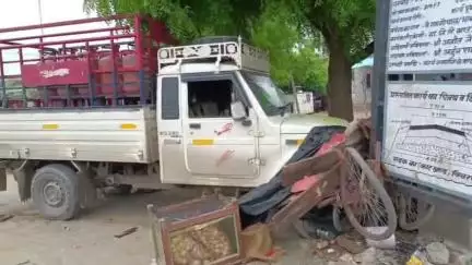 रेवदर: रेवदर कांडला हाईवे पर दो सड़क हादसों में 6 लोग घायल, अनियंत्रित पिकअप ने बाइक को मारी टक्कर