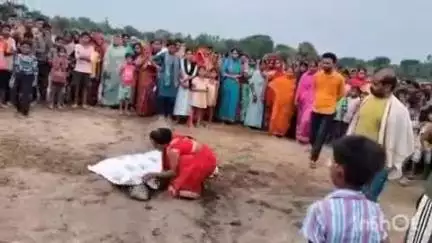 भाटपार रानी: भटनी के रयबारी गांव में आकाशीय बिजली गिरने से एक बुजुर्ग महिला की हुई मौत