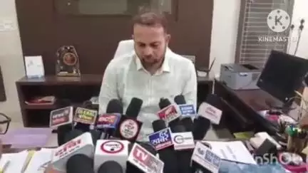 राजनांदगांव: जिले के कृषि विभाग ने निरीक्षण के दौरान बिना लाइसेंस कृषिसामग्री विक्रय पर बसंतपुर के सुजल कृषि केन्द्र को सील किया