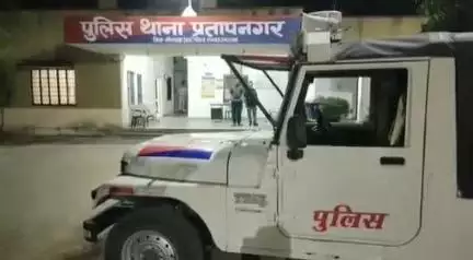 भीलवाड़ा: प्रताप नगर थाना क्षेत्र के आजाद नगर में विवाहिता के गले से बाइक सवार दो लुटेरों ने छीनी सोने की चैन