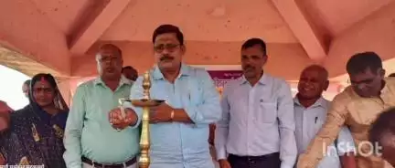 मरकच्चो: डेब्वा में विश्वकर्मा समाज का प्रखंड स्तरीय सम्मेलन आयोजित