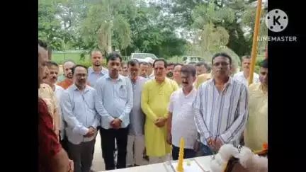 খোয়াই: বিজেপি খোয়াই জেলা কার্যালয় শ্যামাপ্রসাদ মুখার্জির বলিদান দিবস পালন করা হয়
