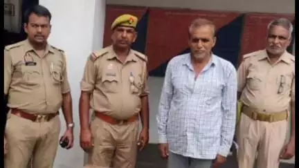 बबेरू: मरका थाना पुलिस ने एक अभियुक्त को 2 किलो 11 ग्राम अवैध सूखे गांजे के साथ किया गिरफ्तार
